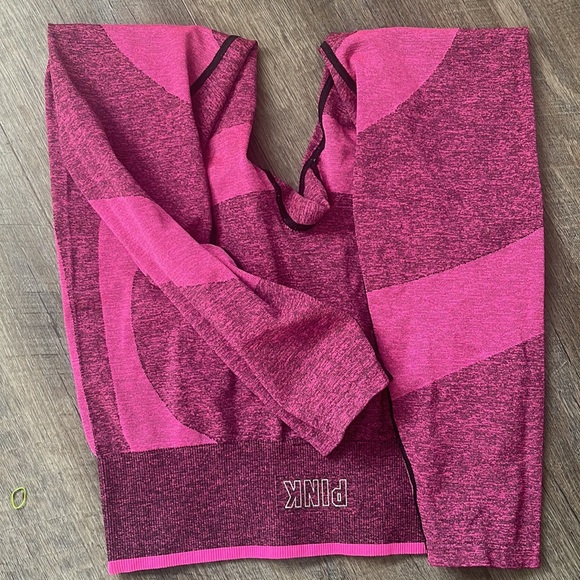 Pink seamless leggings - Picture 4 of 5